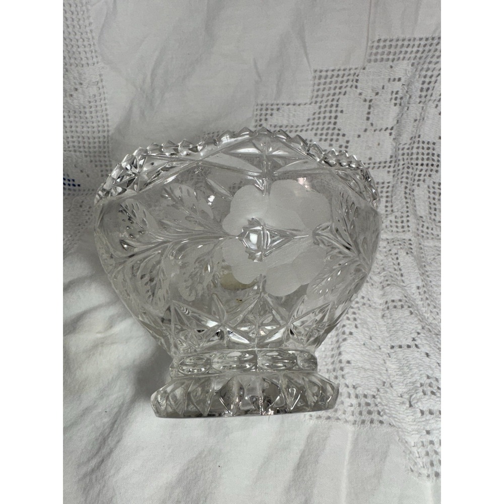 6-inch vintage candy or dessert bowl produced by Crystal Clear Industries. - Picture 7 of 10